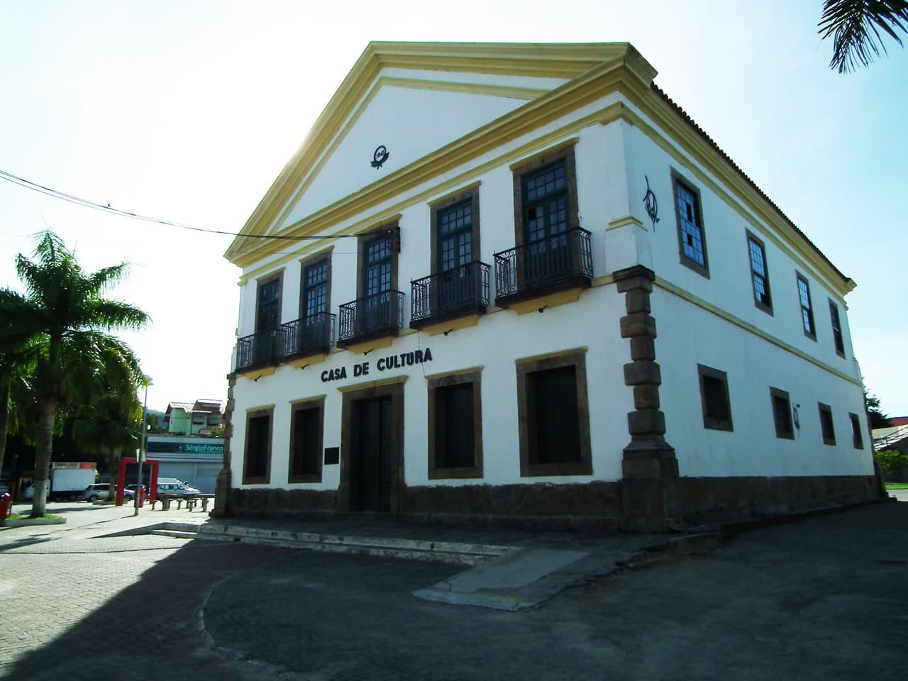 casa-de-cultura-marica